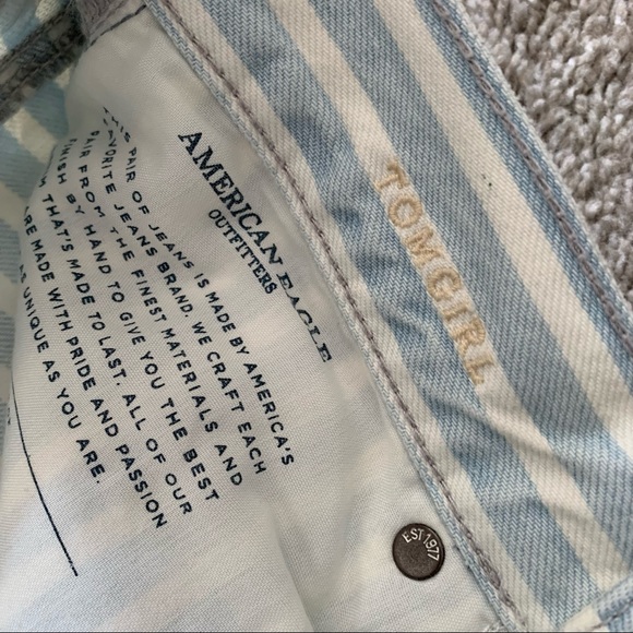 American Eagle Striped High Rise Distressed Tomgirl Jeans - Picture 5 of 10